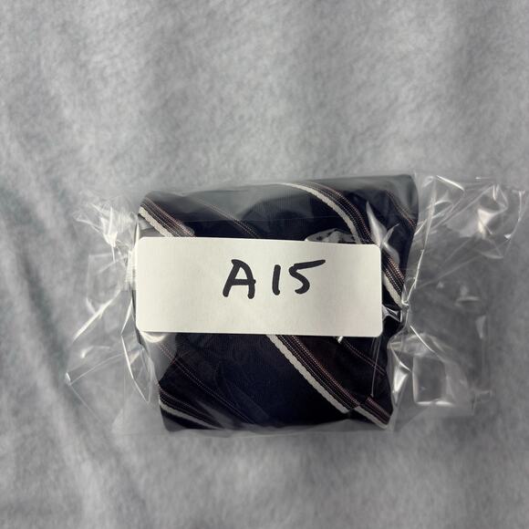 Vintage Sears Men's Store Necktie Short Black Striped Slim Silk Polyester Dinner - Picture 8 of 8